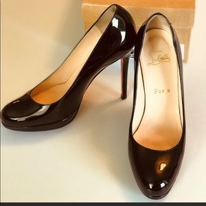 Christian Louboutin round toe pump 120 patent calf